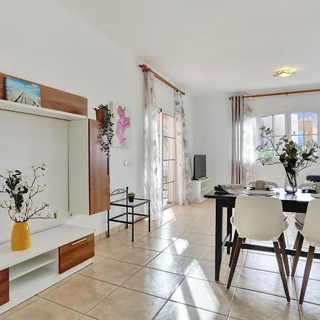 Sunnyland Pescadores Apartmán